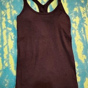 Lululemon Ebb tank